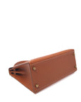 Kelly 28 Gold on Gold Epsom 〇U