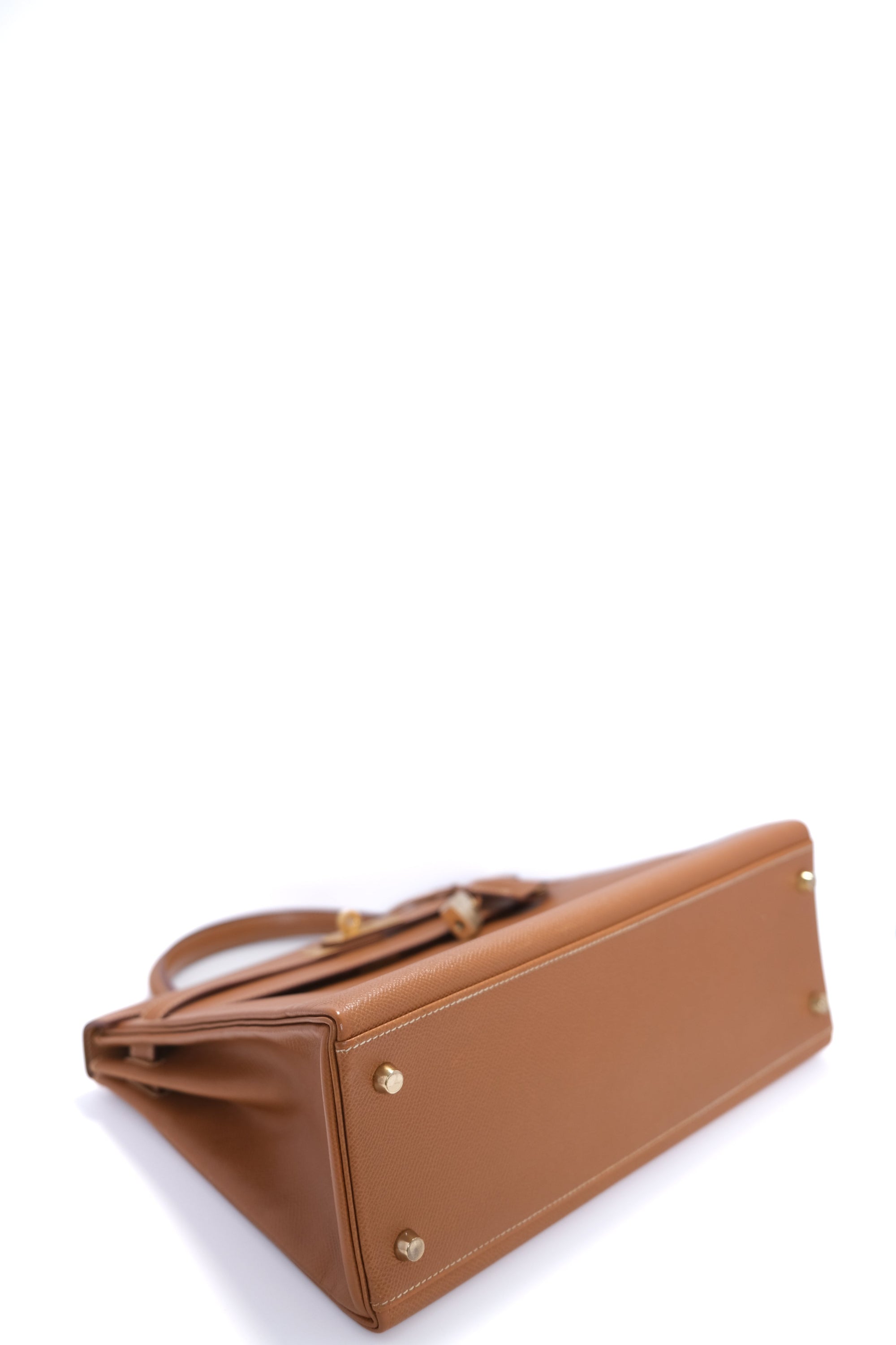 Kelly 32 Gold On Gold Epsom
