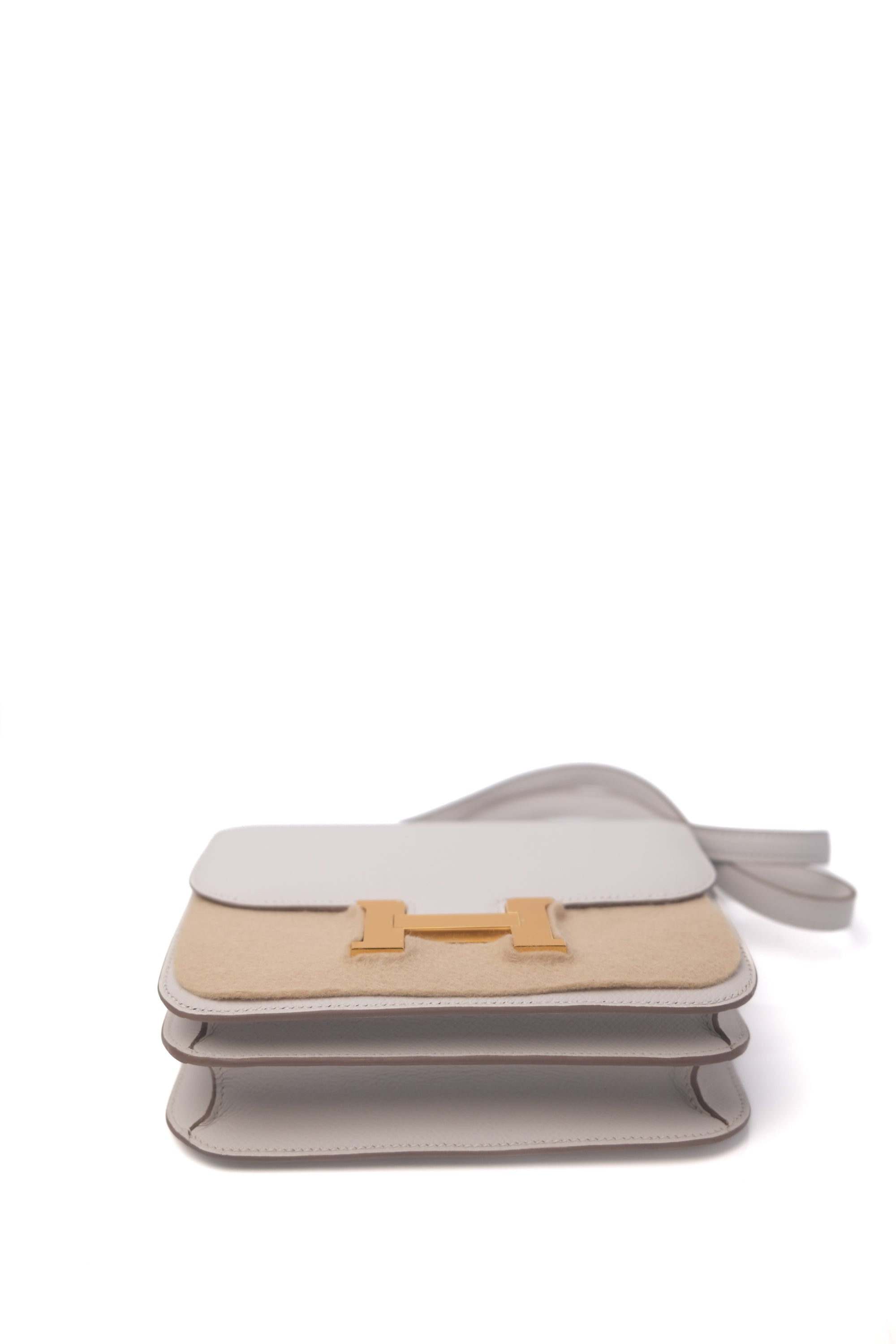 Constance 18 Mirror Gris Pale Gold Hardware Epsom B