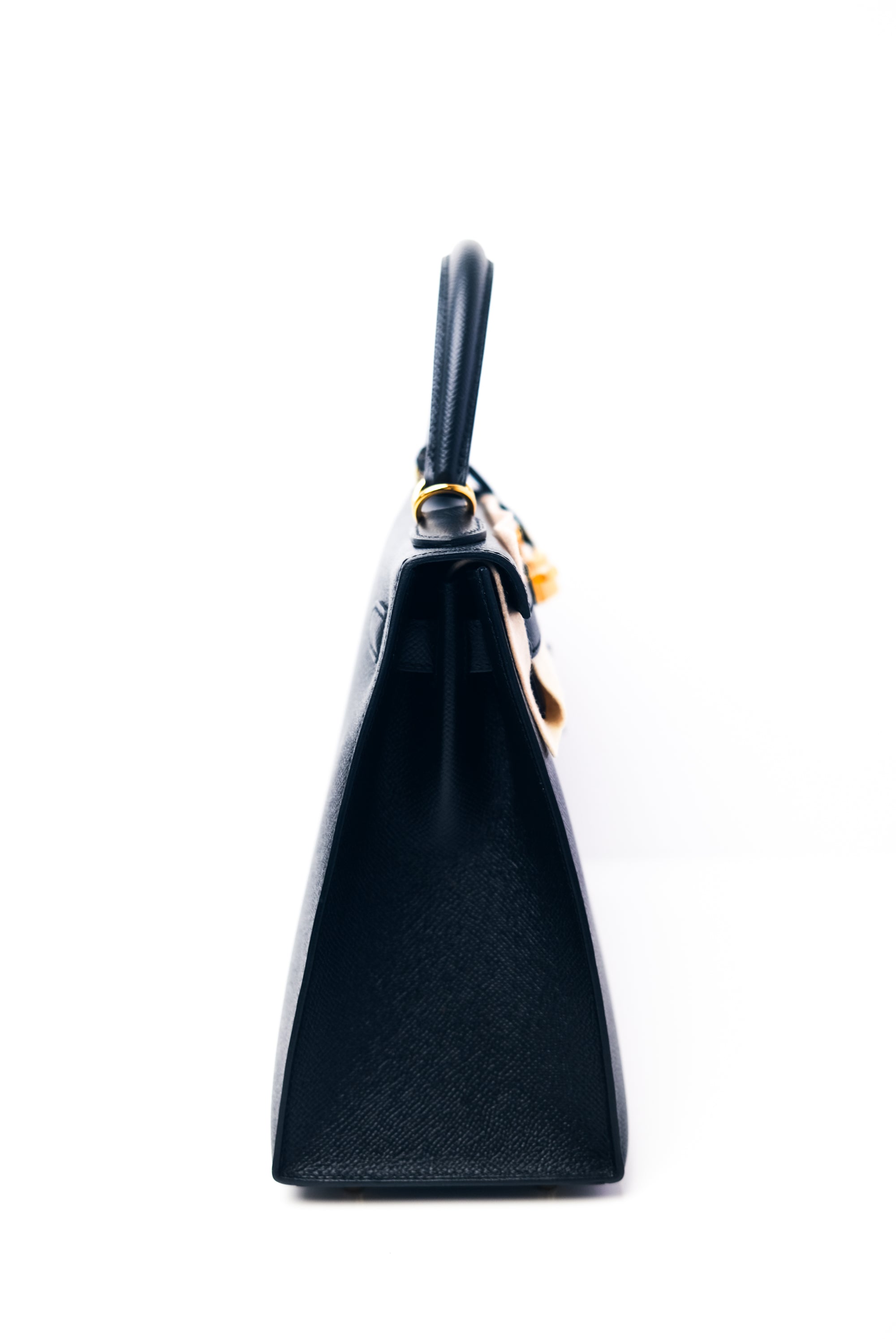 Kelly 28 Noir Gold Hardware Epsom D