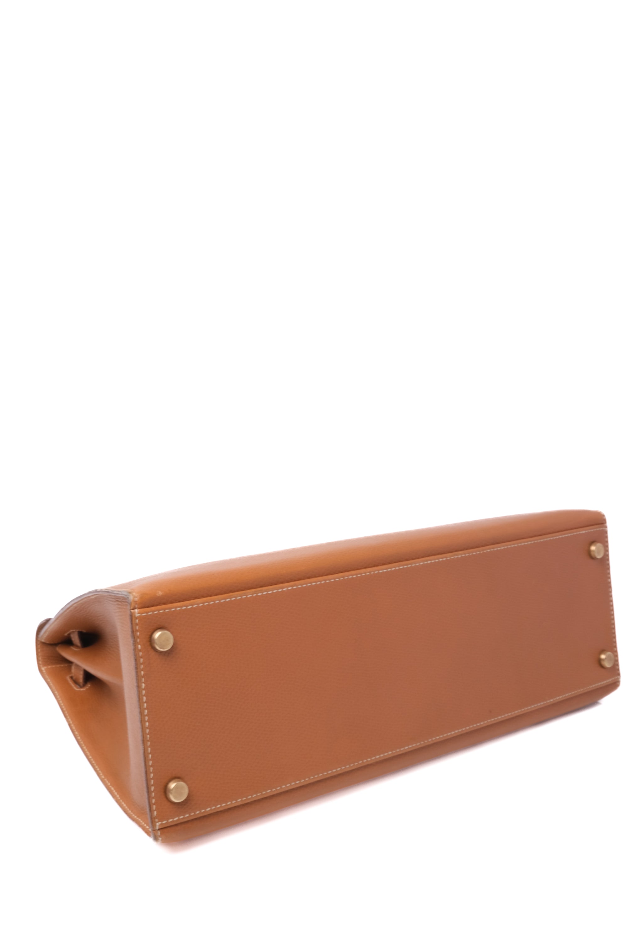 Kelly 32 Gold on Gold Epsom