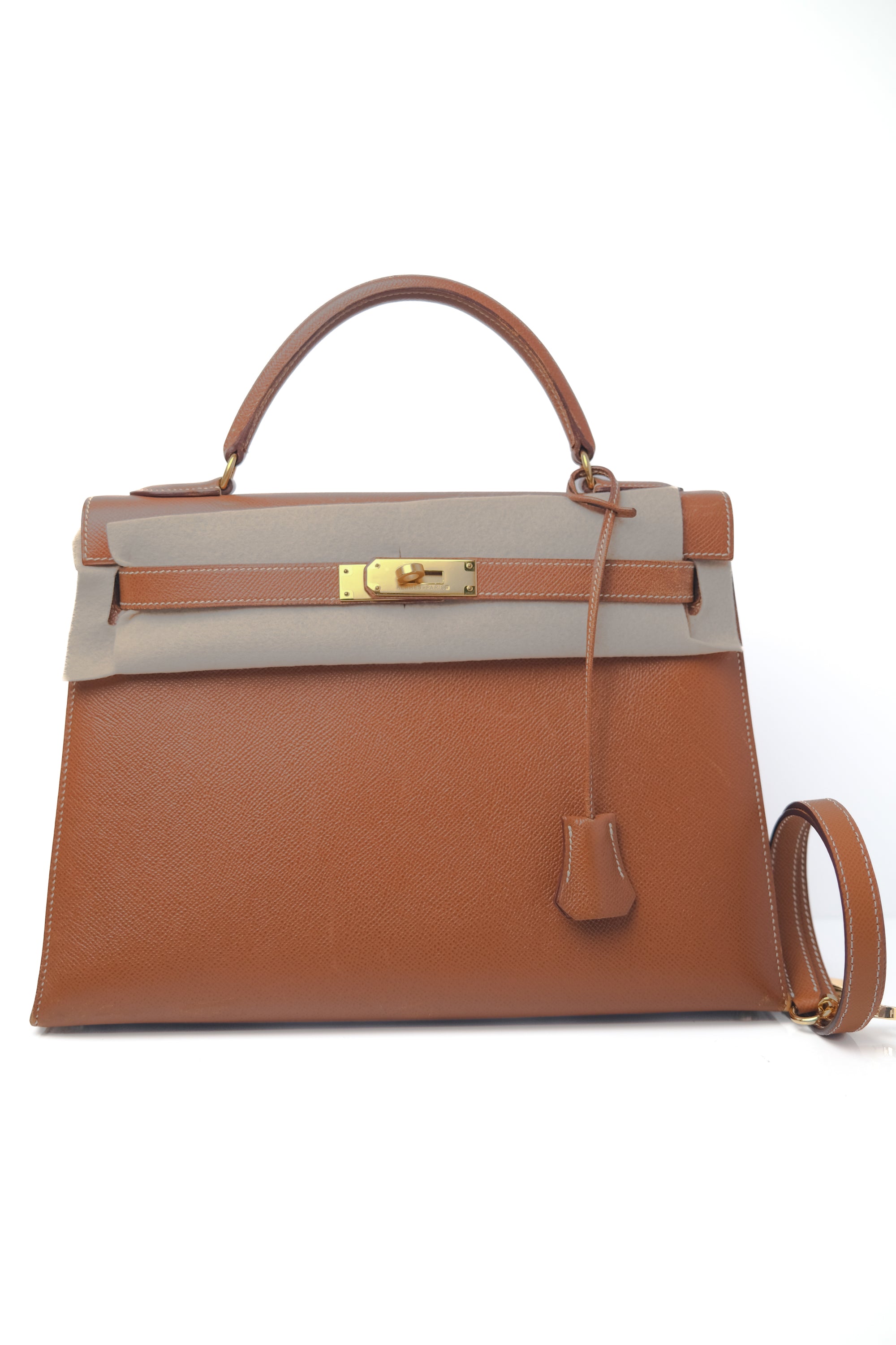 Kelly 32 Gold on Gold Epsom 〇W